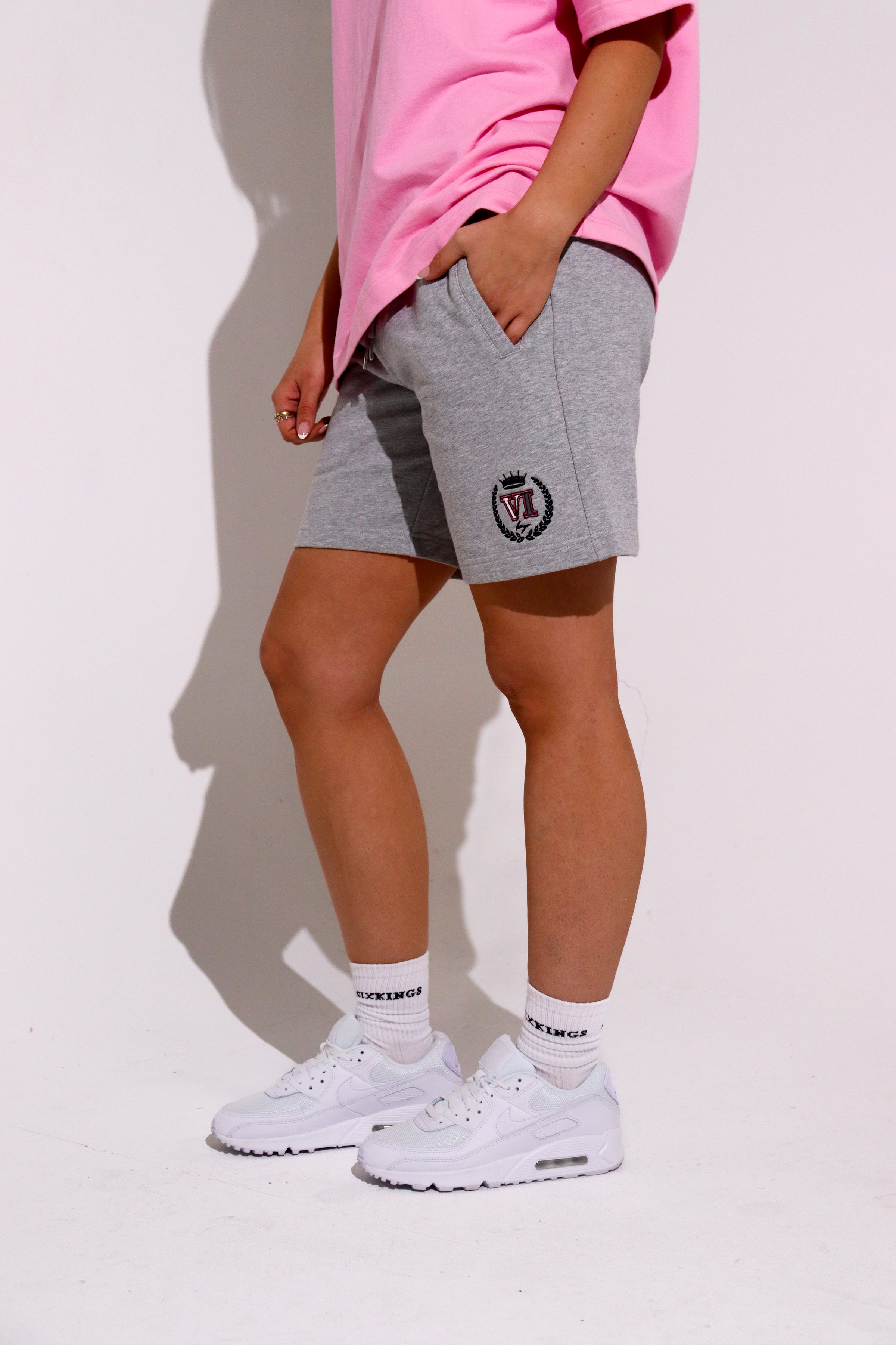 HIGH CUT RIBBED SOCKS